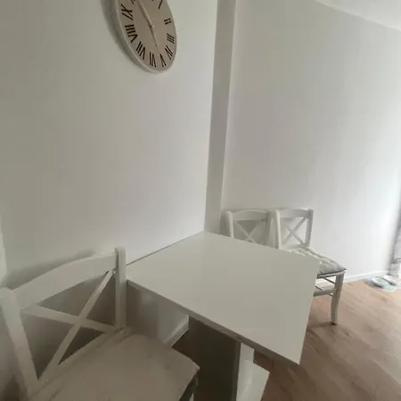 New! Apartmant Near Sea,beautiful View Apartamento Jesenice (Split-Dalmatia)
