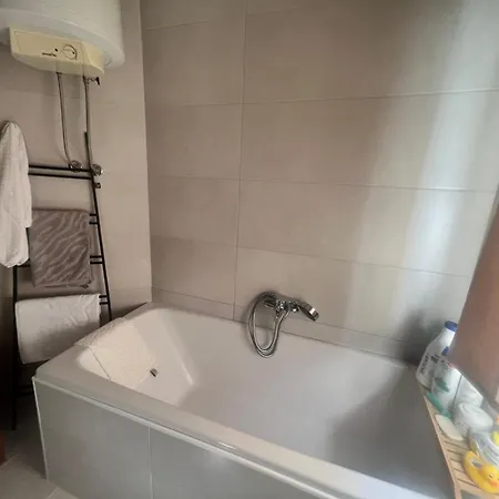 New! Apartmant Near Sea,beautiful View Apartamento *